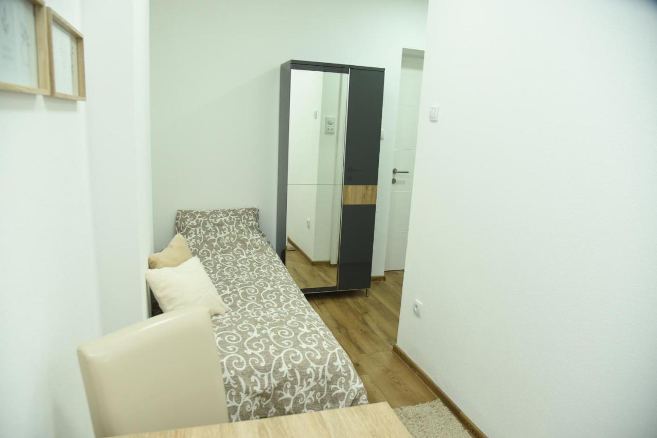 Apartmani Sofronic Loznica 1 Extérieur photo